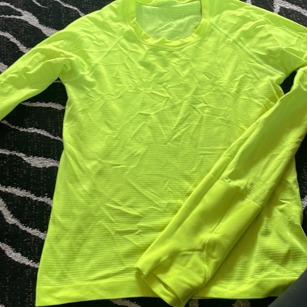 Lululemon - Picture 2 of 3